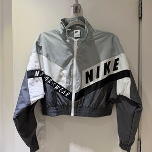 Nike Light Gray Zip-Up Jacket